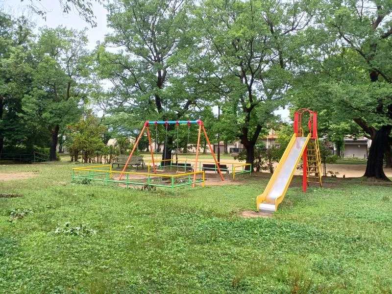 泉野出町第２児童公園の写真
