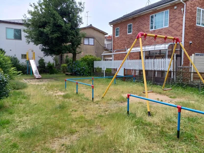 泉野町２丁目小公園の写真