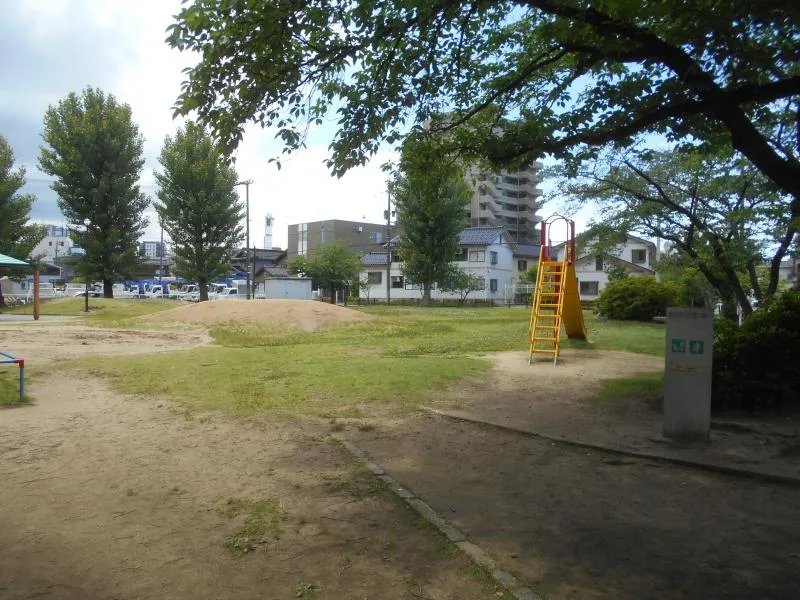 駅西第２児童公園の写真