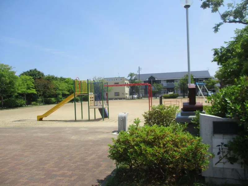 上荒屋にれの木公園の写真