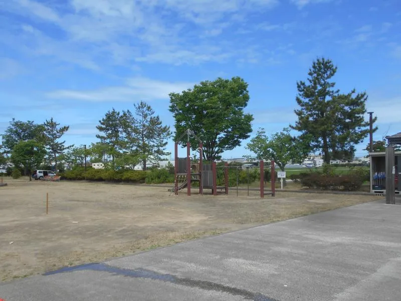 北間町西公園の写真