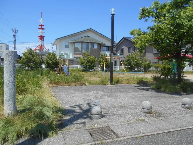 西念町第３公園の写真