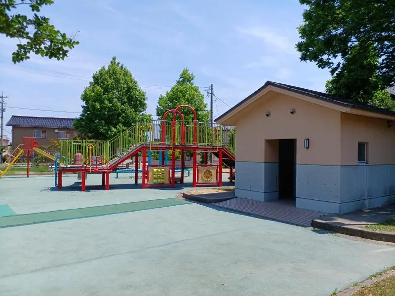 額新保中央公園の写真