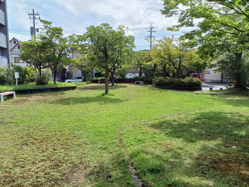 額新町２丁目公園の写真