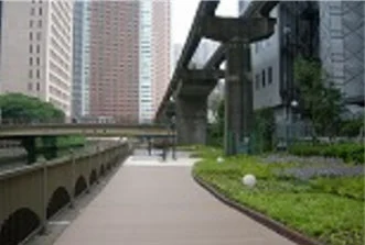 新芝北運河沿緑地の写真