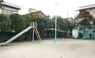 鹿骨東児童遊園の写真