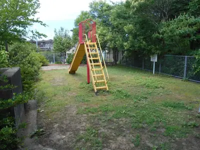 鳴和町こみや小公園の写真