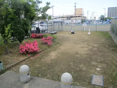 西泉２丁目小公園の写真