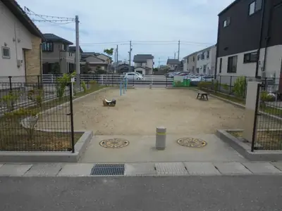 金石本町小公園の写真