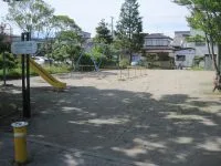 中野栄駅前公園の写真